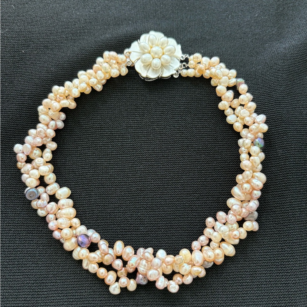 Elegant Pearl Cluster Bracelet